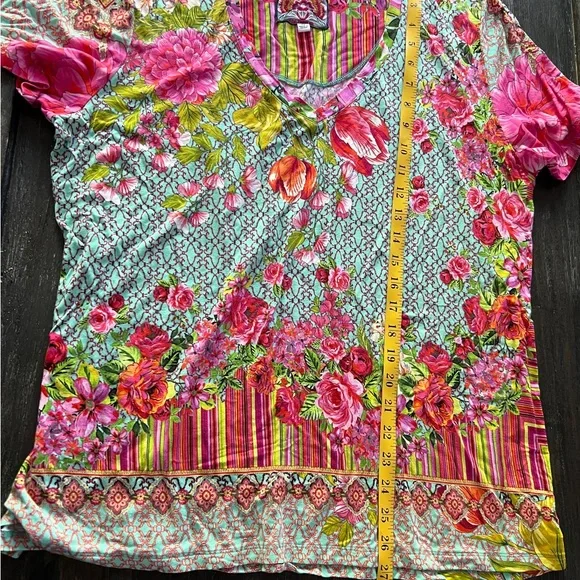 Johnny Was Colorful Floral Short Sleeve Top - Picture 5 of 6